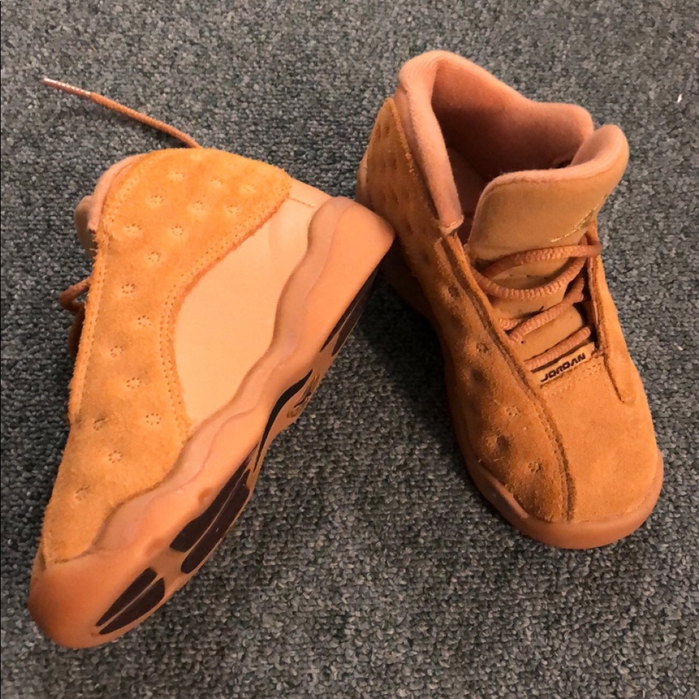 Air Jordan retro 13